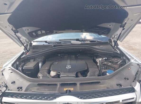 4JGDF6EE2JB177917 2018 MERCEDES-BENZ GLS 450 Серебряный Вид сзади