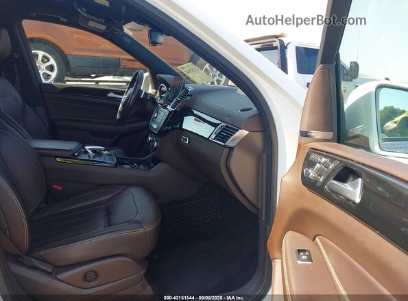 4JGDF6EE5HA959757 2017 MERCEDES-BENZ GLS 450 White Вид салону спереду