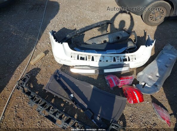 4JGDF6EE6JB076816 2018 MERCEDES-BENZ GLS 450 White Instrument cluster view
