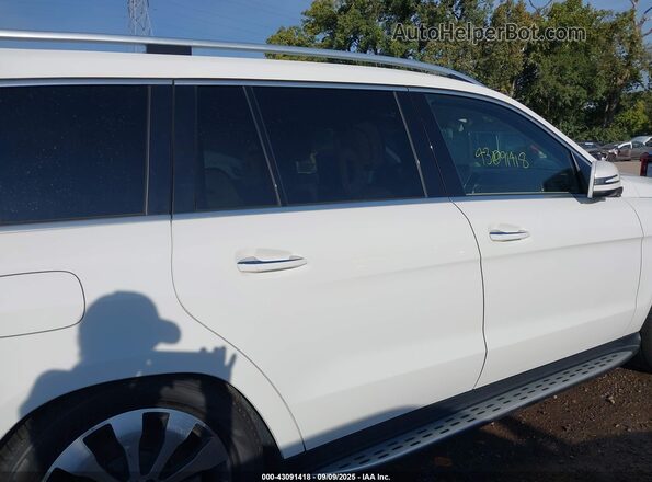 4JGDF6EE6JB076816 2018 MERCEDES-BENZ GLS 450 White 360 interior view