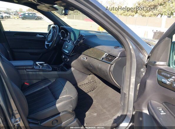 4JGDF6EE9KB230176 2019 MERCEDES-BENZ GLS 450 Gray Widok wnętrza z przodu