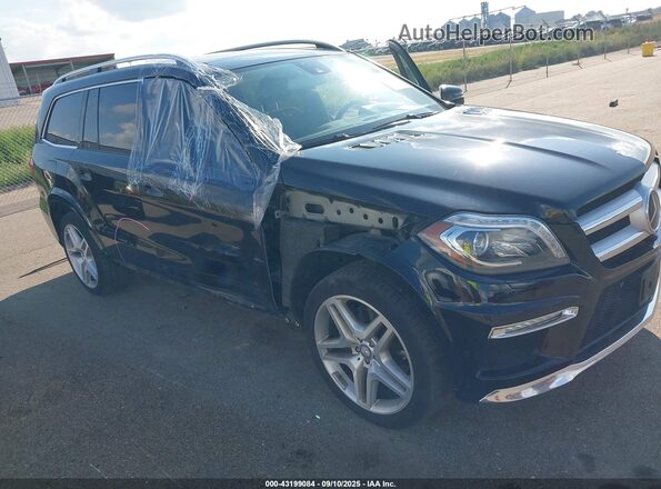 4JGDF7DE8GA660012 2016 MERCEDES-BENZ GL 550 Black Widok z przodu