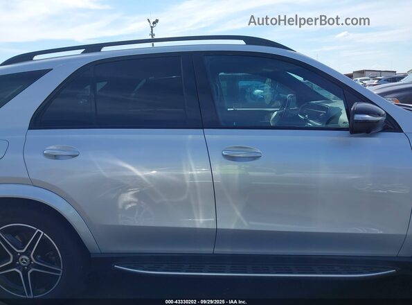 4JGFB4JB6LA122271 2020 MERCEDES-BENZ GLE 350 Silver Widok wnętrza 360 stopni