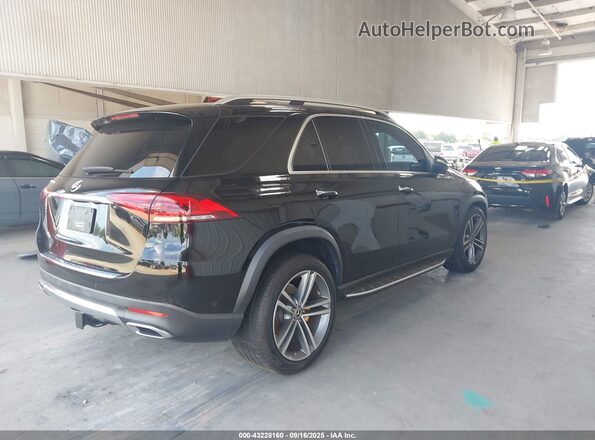 4JGFB4JB8LA136477 2020 MERCEDES-BENZ GLE Черный Задняя правая четверть