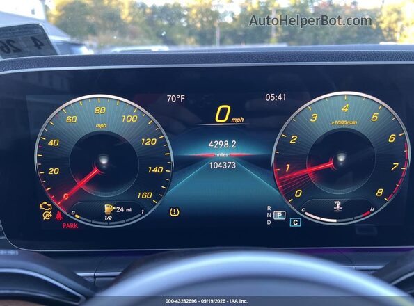 4JGFB4KB8MA426511 2021 MERCEDES-BENZ GLE White Հետևի նստատեղերի տեսք