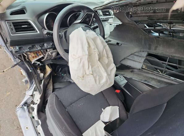 4S3BNAC69J3031294 2018 SUBARU LEGACY Silver 