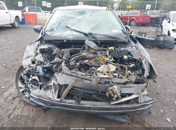 4S3BWAB60N3020527 2022 SUBARU LEGACY Gray Widok wnętrza z tyłu