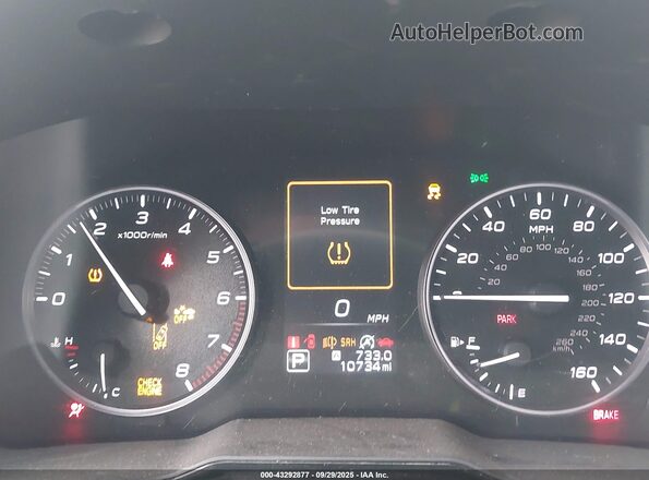 4S3BWAC60S3009635 2025 SUBARU LEGACY Gray Widok tylnych siedzeń