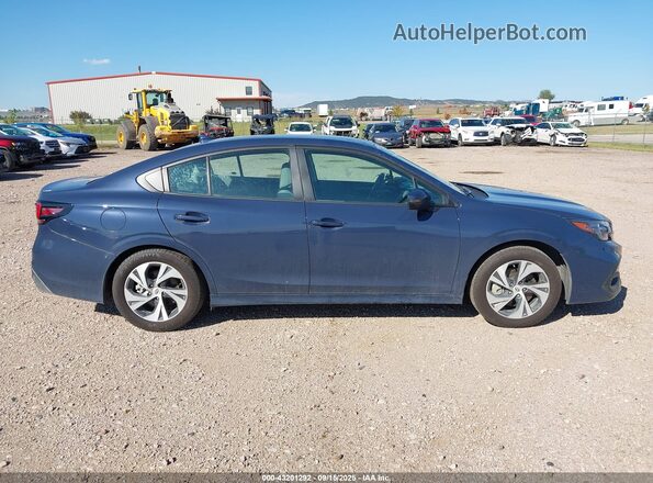 4S3BWAD63S3018084 2025 SUBARU LEGACY Blue Widok wnętrza z tyłu