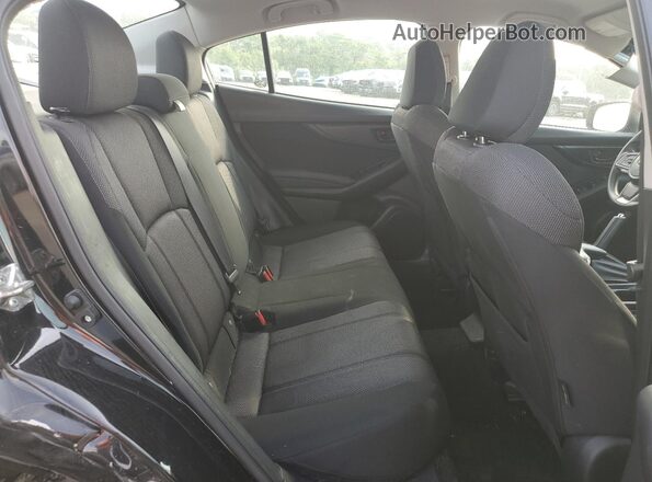 4S3GKAA65J3620473 2018 SUBARU IMPREZA Black 