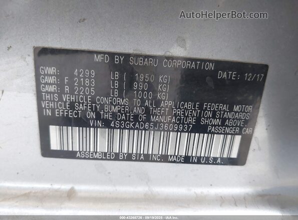 4S3GKAD65J3609937 2018 SUBARU IMPREZA Silver 