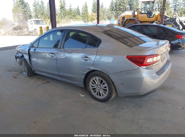 4S3GKAD65J3609937 2018 SUBARU IMPREZA Silver 