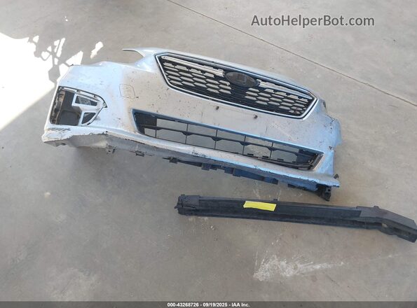 4S3GKAD65J3609937 2018 SUBARU IMPREZA Silver 