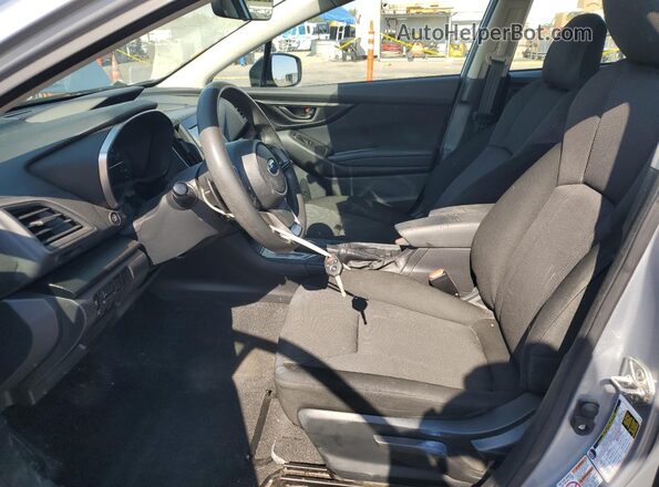 4S3GKAD67J3613682 2018 SUBARU IMPREZA Серебряный 