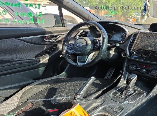 4S3GKAL64M3602001 2021 SUBARU IMPREZA Light Blue Вид салона спереди