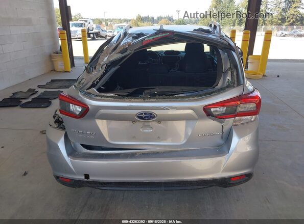 4S3GTAD68L3724063 2020 SUBARU IMPREZA Silver 