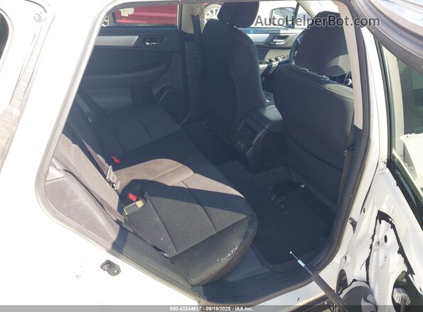 4S4BSAFCXK3335712 2019 SUBARU OUTBACK White VIN կոդի պիտակի տեսք