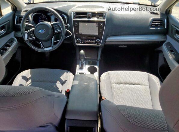 4S4BSAHC3J3210675 2018 SUBARU OUTBACK Синий 