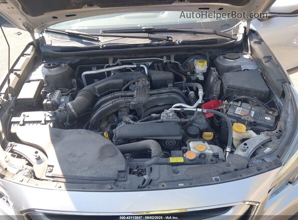 4S4BTACC4L3150199 2020 SUBARU OUTBACK Silver Rear view