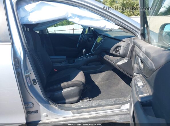 4S4BTACC4L3150199 2020 SUBARU OUTBACK Silver Front interior view