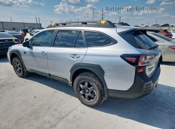 4S4BTGUD2S3107232 2025 SUBARU OUTBACK Silver 