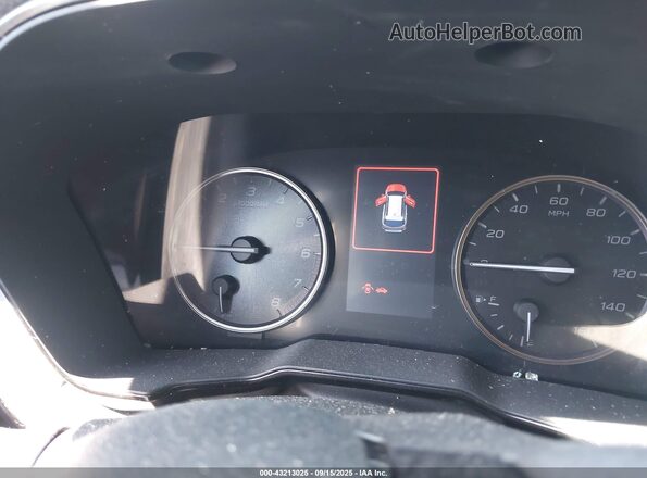 4S4BTGUD4N3222130 2022 SUBARU OUTBACK Черный 
