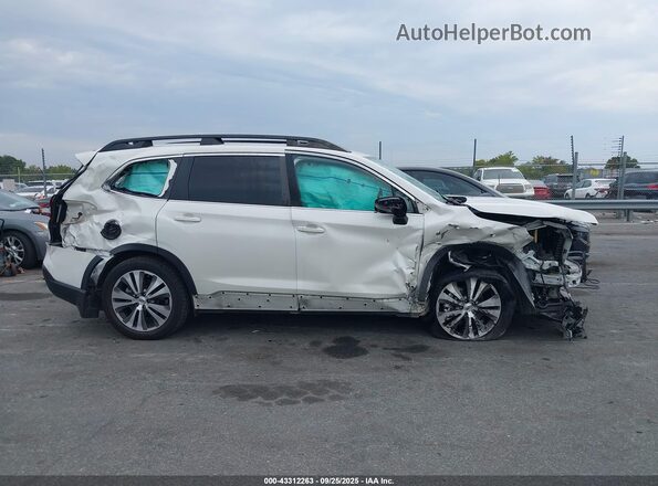 4S4WMALD3M3475130 2021 SUBARU ASCENT White Rear interior view