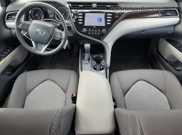 4T1C11AK9LU982085 2020 TOYOTA LE Silver Vista del salpicadero