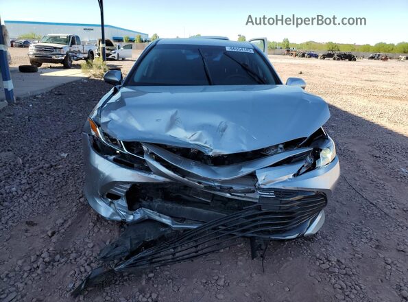 4T1C31AK1LU545496 2020 TOYOTA LE Серебряный Вид спереди
