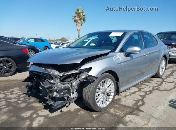 4T1F11AK2LU945103 2020 TOYOTA LE Silver Front left
