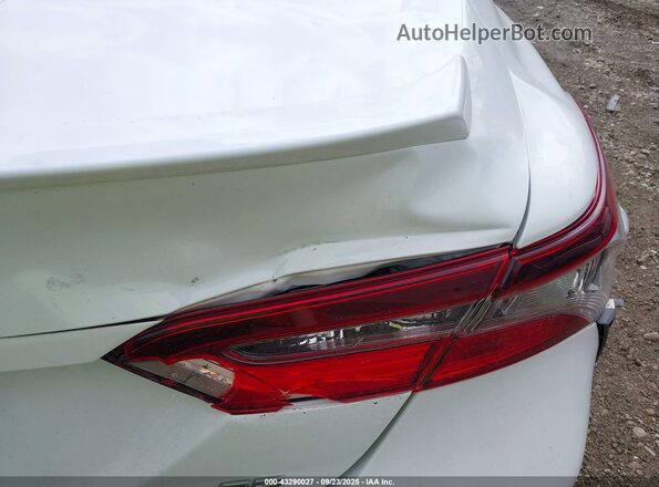 4T1G11AK0NU701232 2022 TOYOTA CAMRY White 