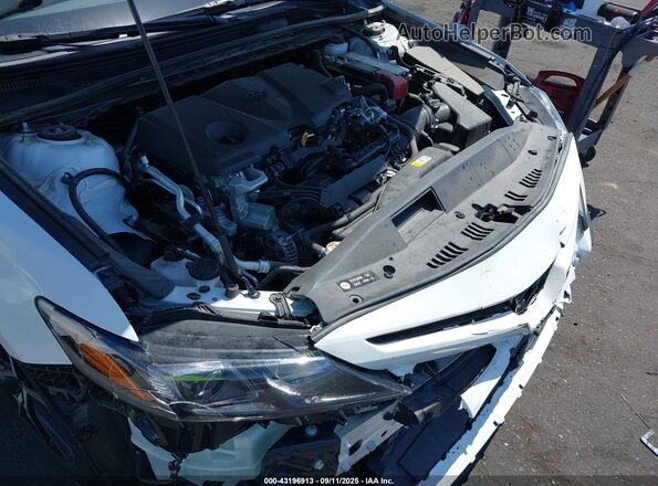 4T1G11AK7RU859203 2024 TOYOTA CAMRY White 