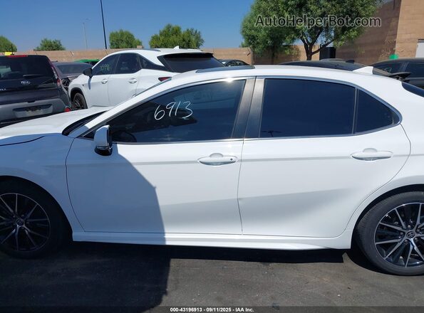 4T1G11AK7RU859203 2024 TOYOTA CAMRY White 