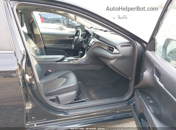 4T1G11AK9LU307760 2020 TOYOTA CAMRY Black Вид салону спереду