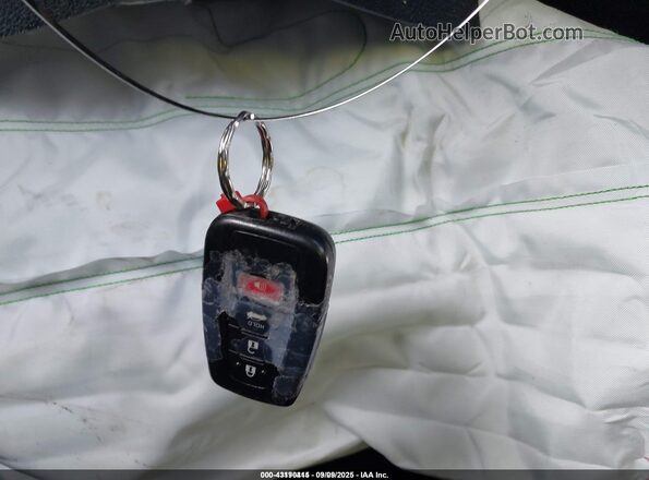 4T1NZ1AK7LU034205 2020 TOYOTA CAMRY Silver Dashboard view
