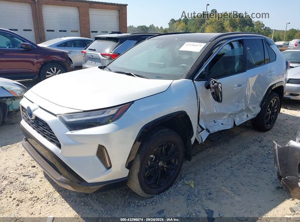 4T3E6RFV9RU175318 2024 TOYOTA RAV4 White Front left