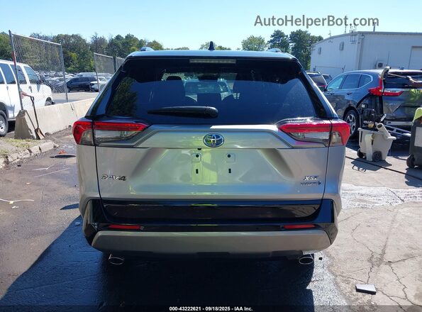 4T3E6RFVXRU172931 2024 TOYOTA RAV4 HYBRID Silver 
