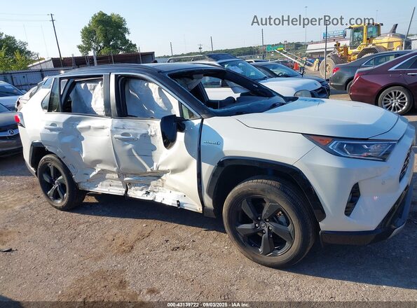 4T3EWRFV8LU010142 2020 TOYOTA RAV4 HYBRID Белый Вид задней части салона