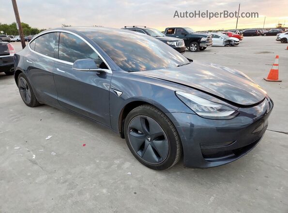5YJ3E1EA9LF739220 2020 TESLA MODEL 3 Серебряный Вид спереди