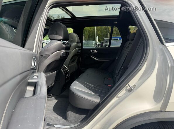 5UXCR4C08L9C25144 2020 BMW X5 Белый 