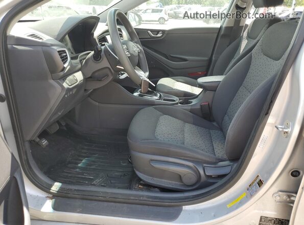 KMHC65LC8HU040079 2017 HYUNDAI IONIQ Silver 