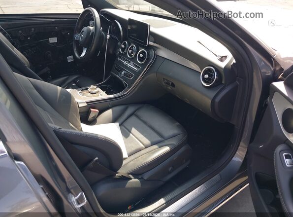 55SWF4JB0JU270640 2018 MERCEDES-BENZ C-CLASS Gray 
