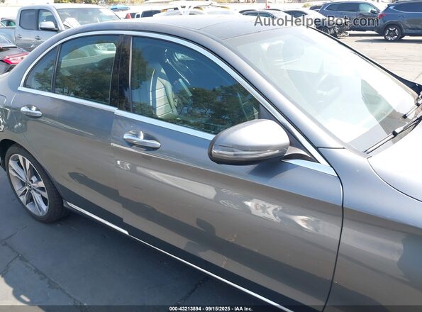 55SWF4JB0JU270640 2018 MERCEDES-BENZ C-CLASS Gray 