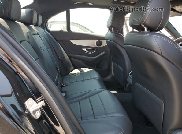 55SWF4JB0JU275661 2018 MERCEDES-BENZ C Black 