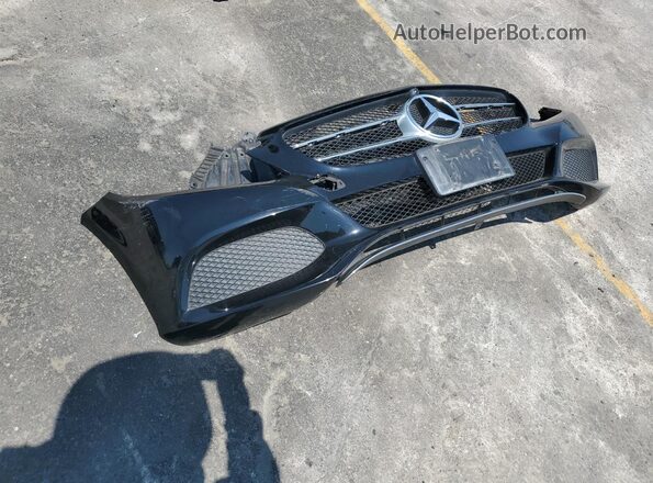 55SWF4JB0JU275661 2018 MERCEDES-BENZ C Black 