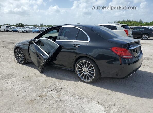 55SWF4JB4JU272844 2018 MERCEDES-BENZ C Black 
