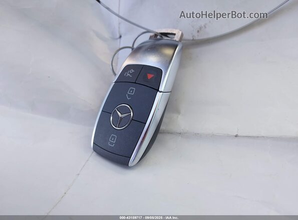 55SWF8DB4LU327220 2020 MERCEDES-BENZ C-CLASS Silver Dashboard view