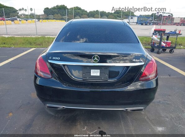 55SWF8DB5LU325993 2020 MERCEDES-BENZ C-CLASS Black 