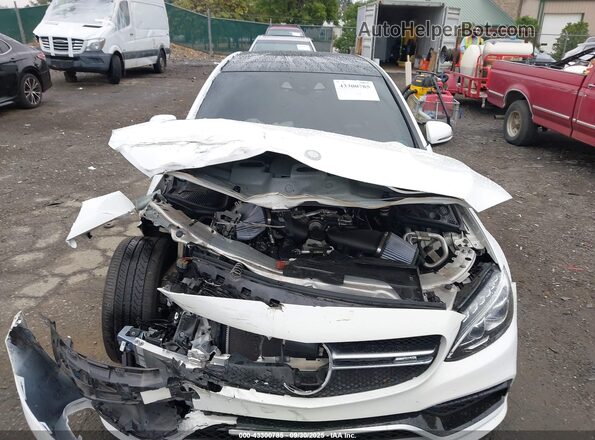 55SWF8HB8HU179607 2017 MERCEDES-BENZ AMG C 63 White Widok z przodu