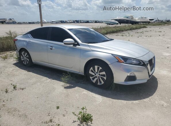1N4BL4BV8LC168087 2020 NISSAN ALTIMA Silver Widok z przodu